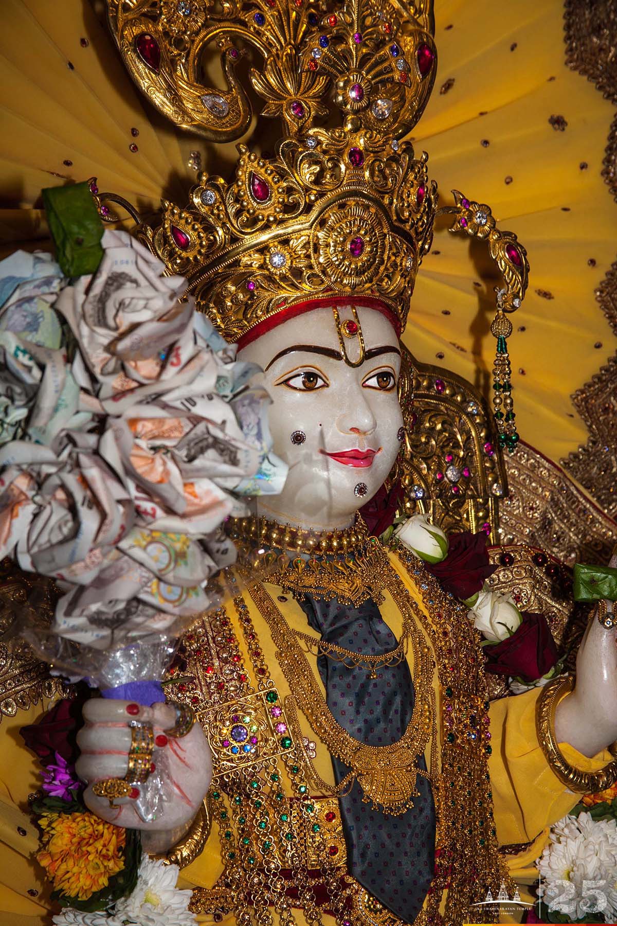 ©1987-2017 SKS Swaminarayan Temple East London